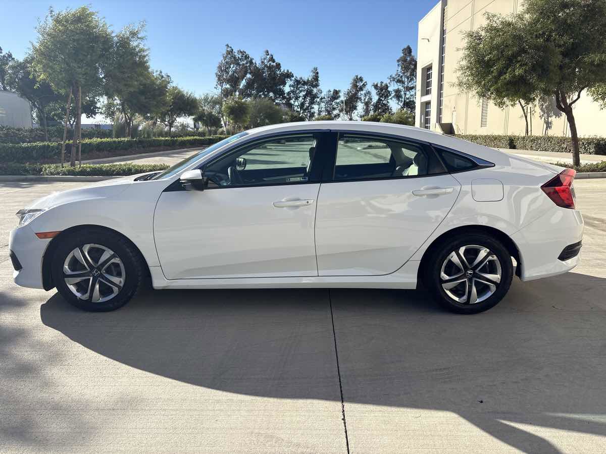 Used 2018 Honda Civic LX image 2