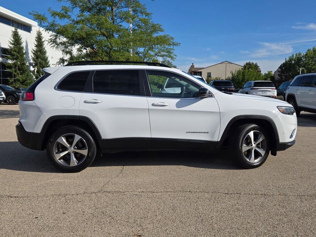 Used 2022 Jeep Cherokee Limited w/ Mopar Interior Package image 5