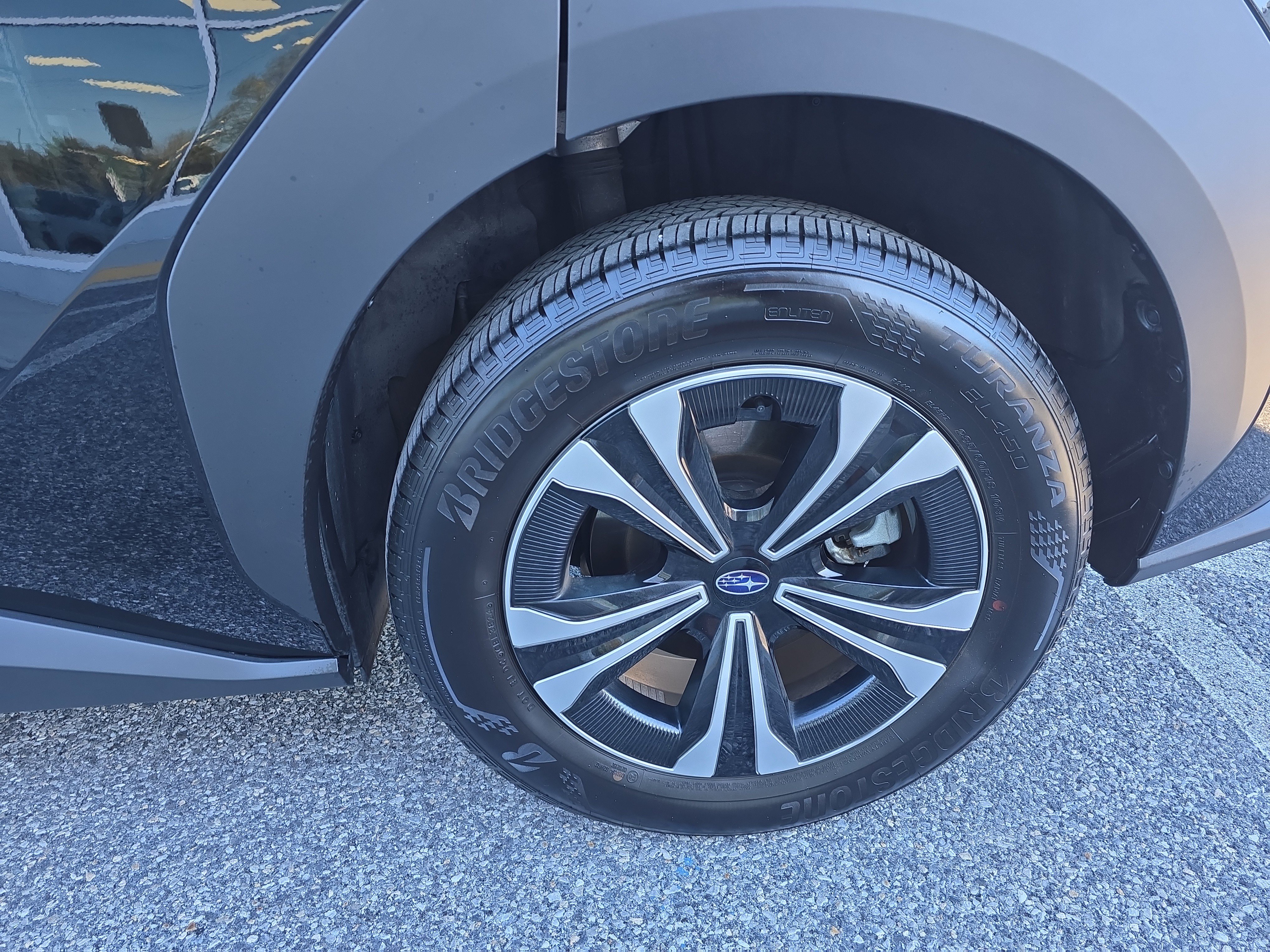 Certified 2024 Subaru Solterra AWD/4WD image 30