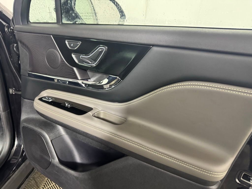 Certified 2025 Lincoln Corsair Grand Touring w/ Equipment Group 301A image 20