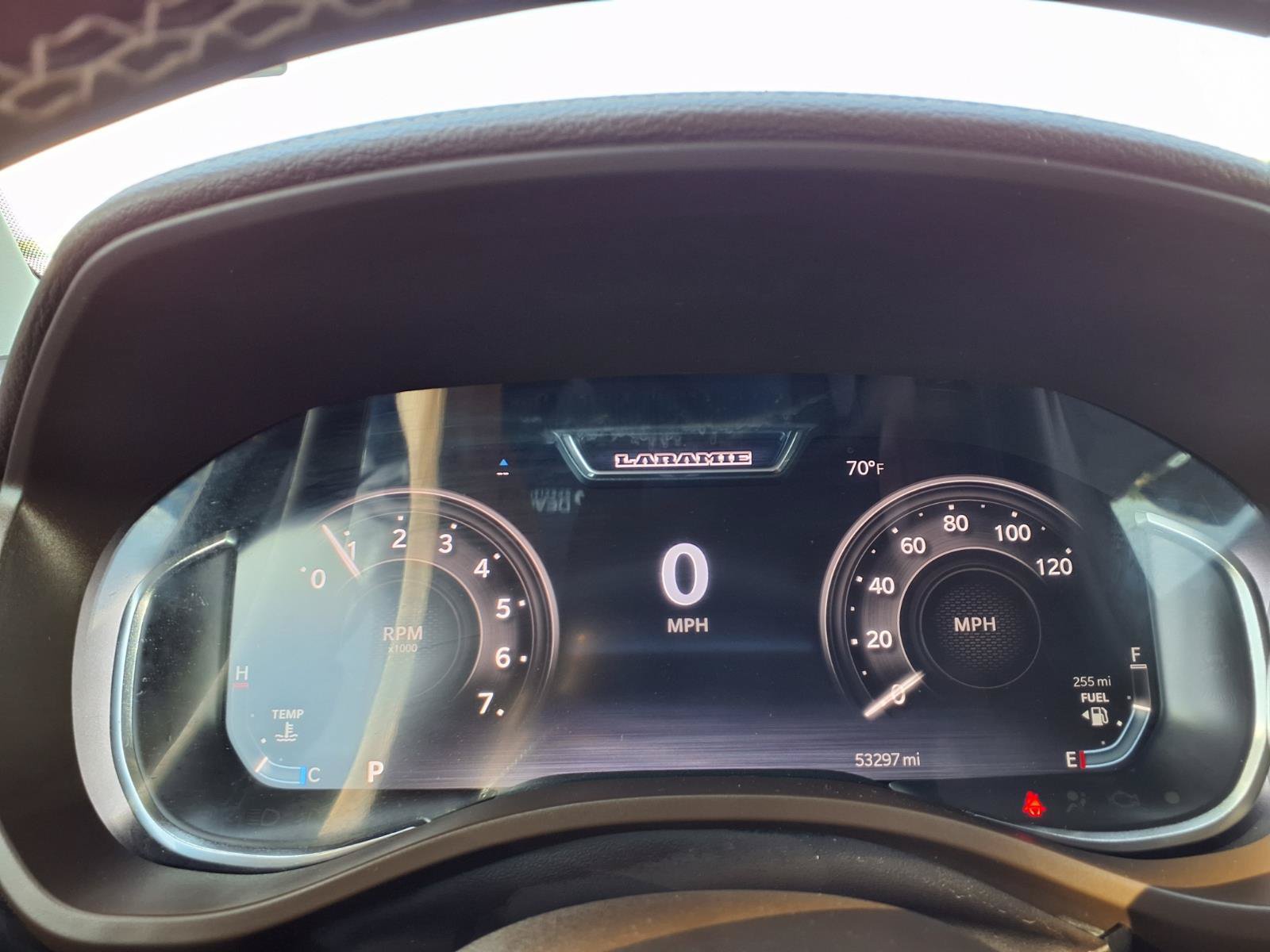 Used 2025 RAM 1500 Laramie AWD/4WD image 12