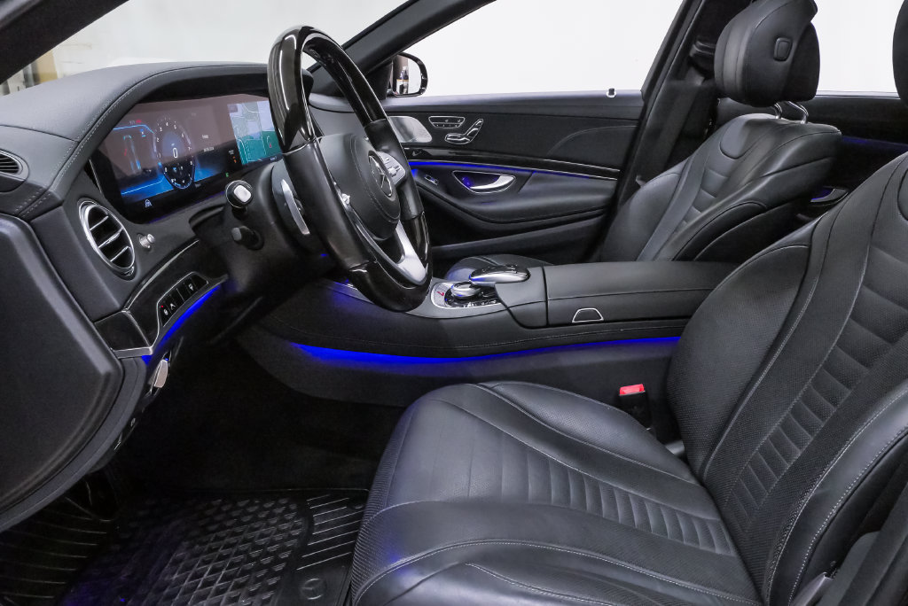 Used 2018 Mercedes-Benz S 560 Sedan image 9