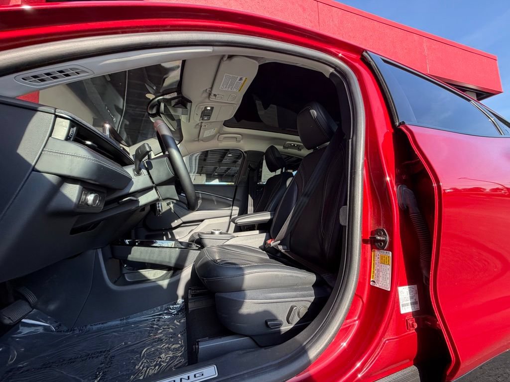 Used 2021 Ford Mustang Mach-E Premium RWD image 31