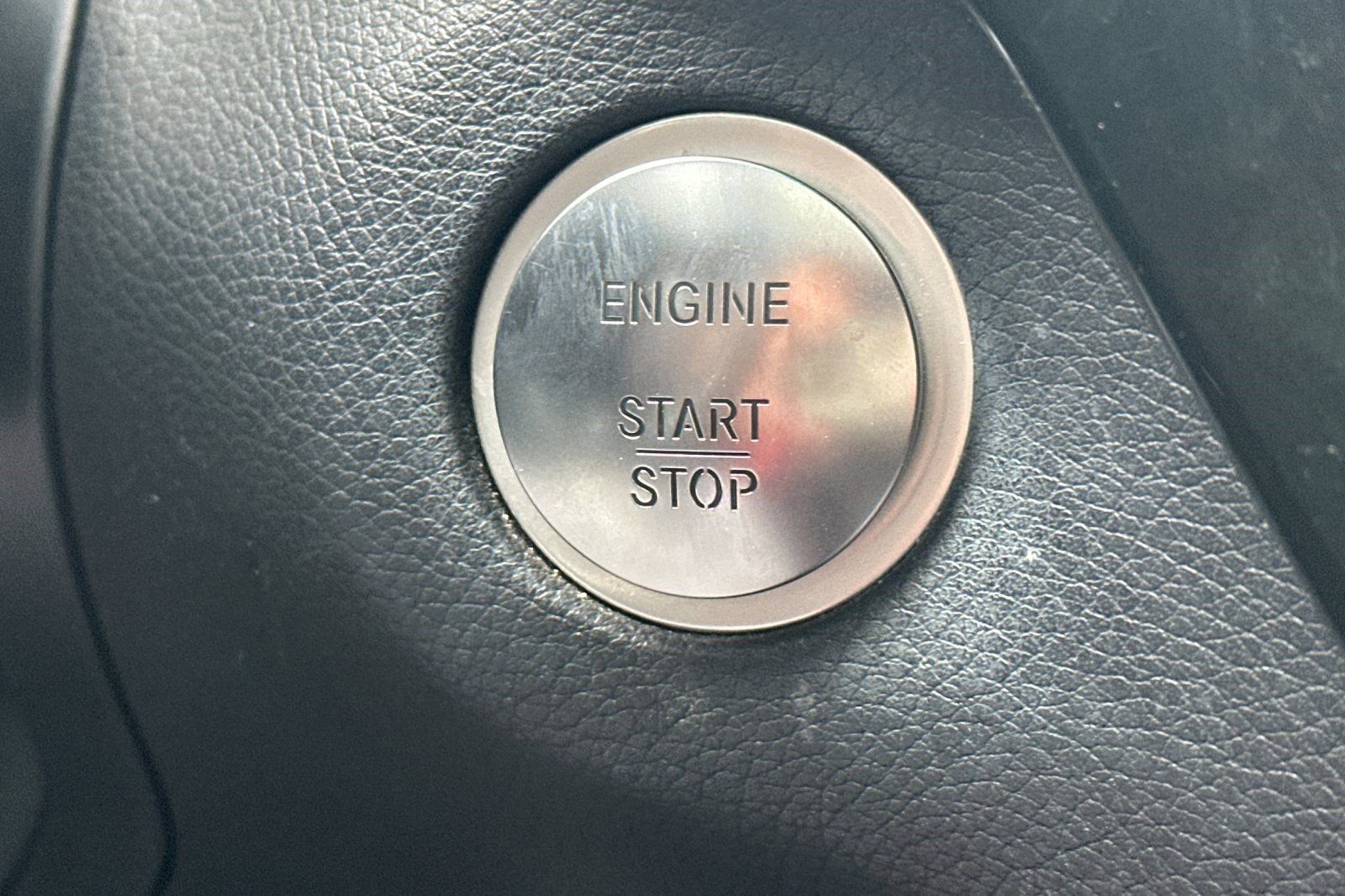 Used 2017 Mercedes-Benz GLS 450 4MATIC image 30