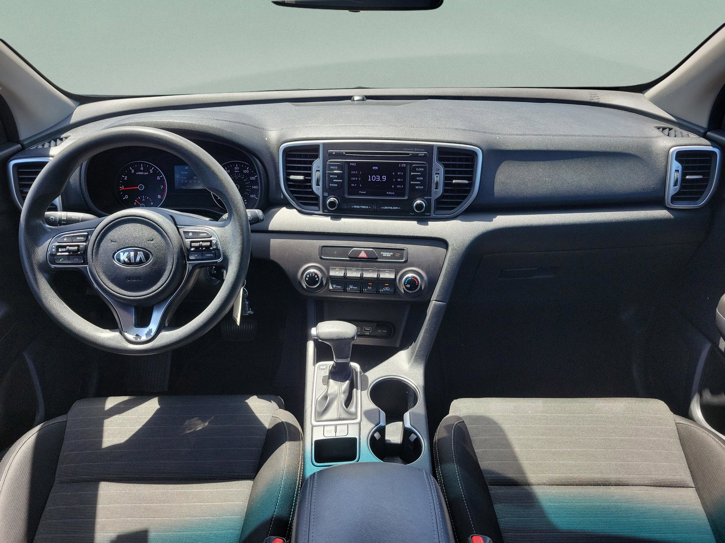 Used 2018 Kia Sportage LX image 11