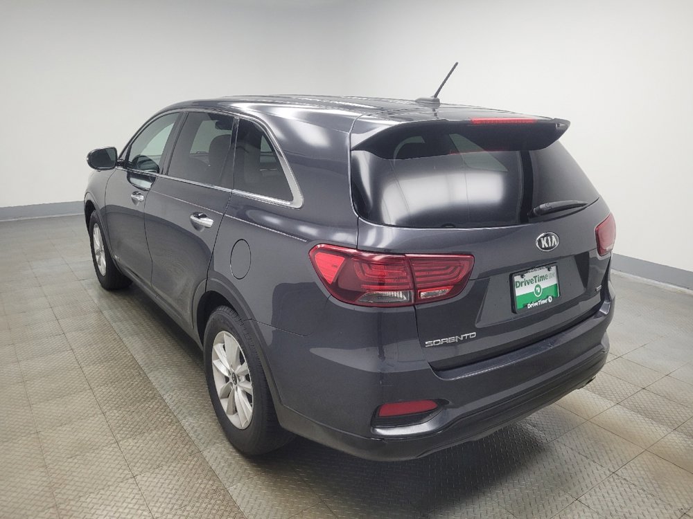 Used 2019 Kia Sorento LX image 5