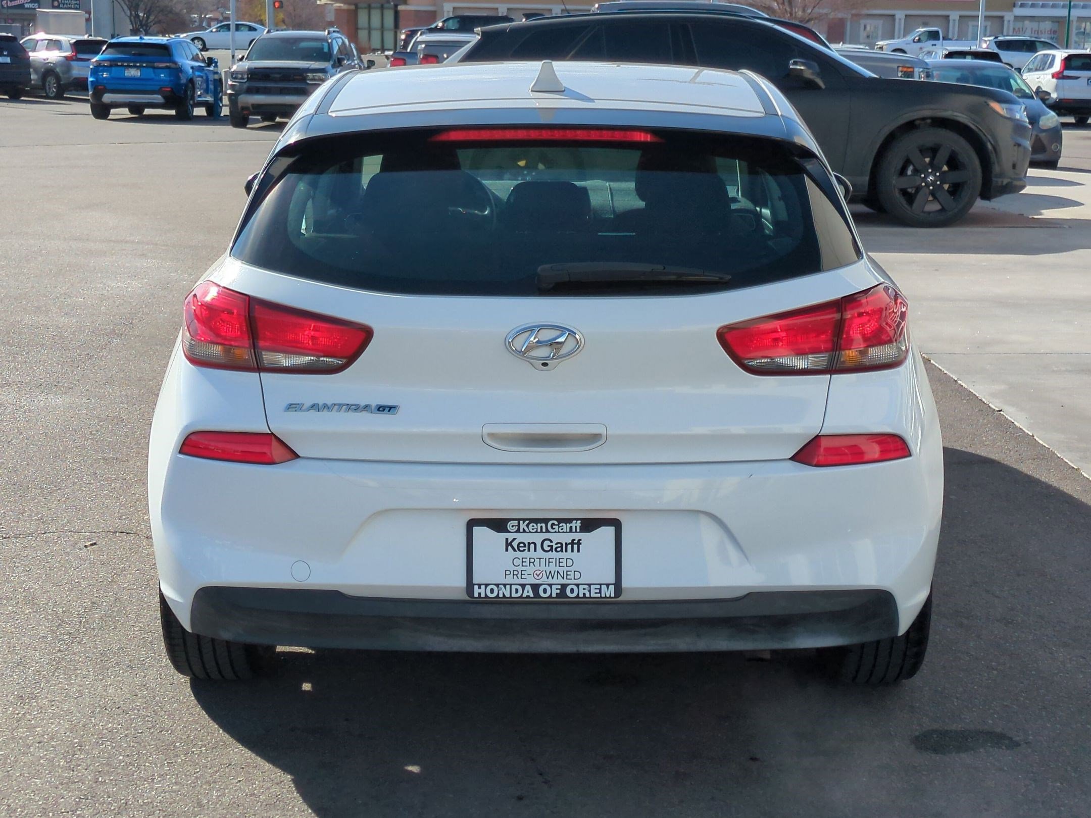Used 2020 Hyundai Elantra GT image 7