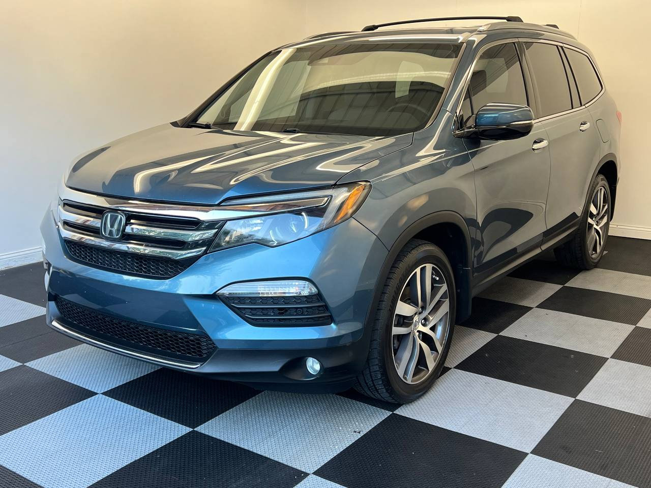 Used 2016 Honda Pilot Elite