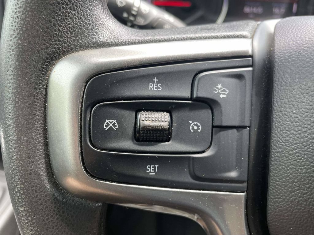 Used 2022 Chevrolet Silverado 2500 Custom w/ Custom Value Package AWD/4WD image 25