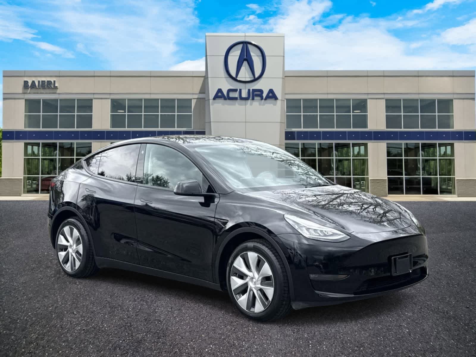 Used 2023 Tesla Model Y AWD image 7