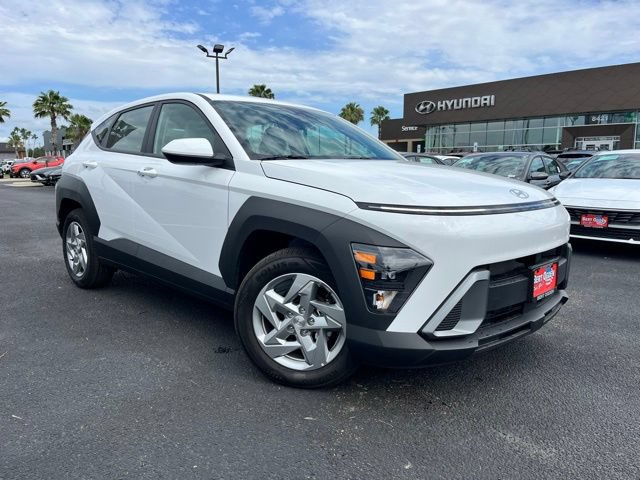 New 2026 Hyundai Kona SE FWD image 1