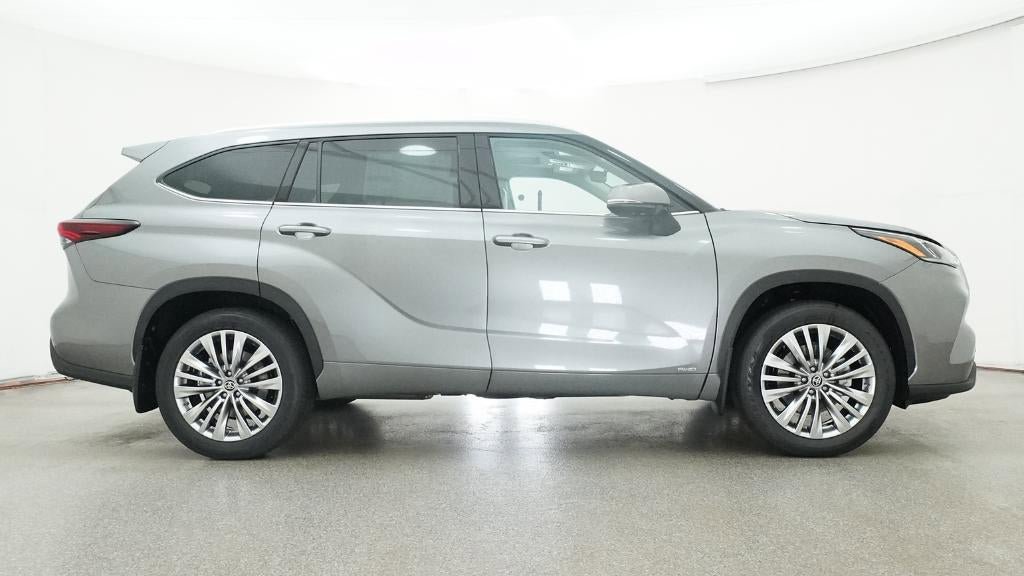 New 2026 Toyota Highlander Platinum AWD/4WD image 60