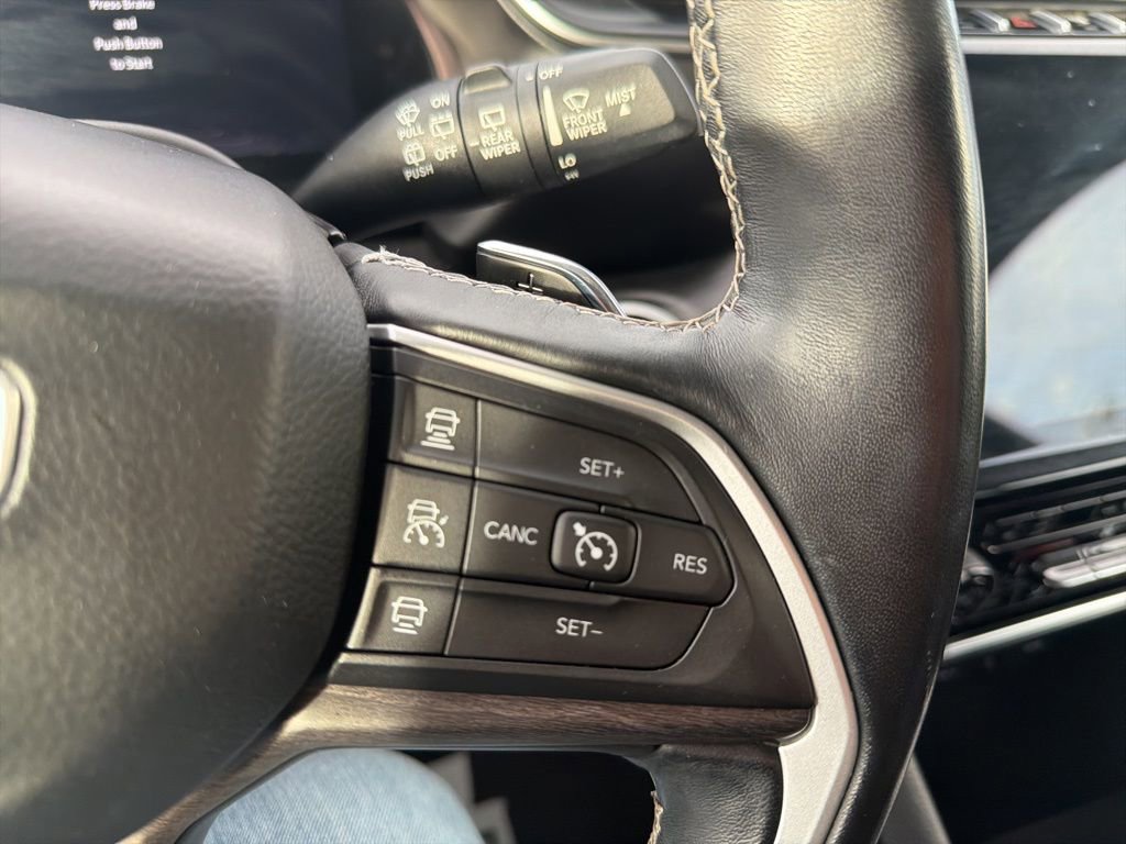 Used 2021 Jeep Grand Cherokee L Limited image 13