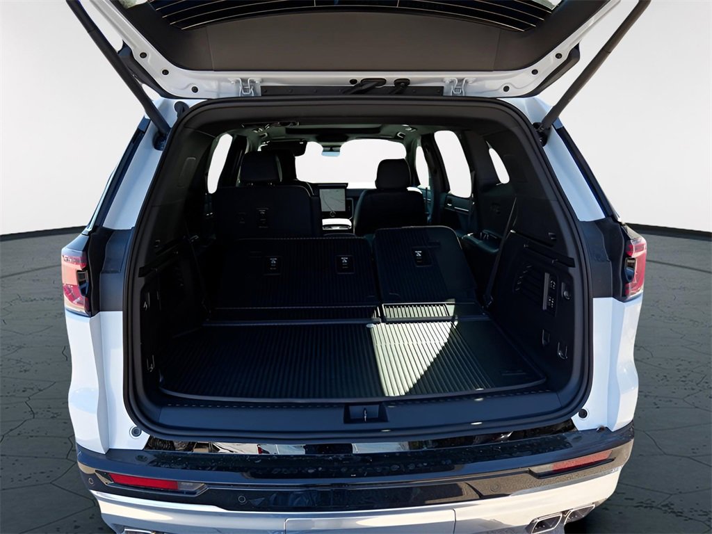 New 2026 GMC Acadia Denali w/ Super Cruise Package image 28