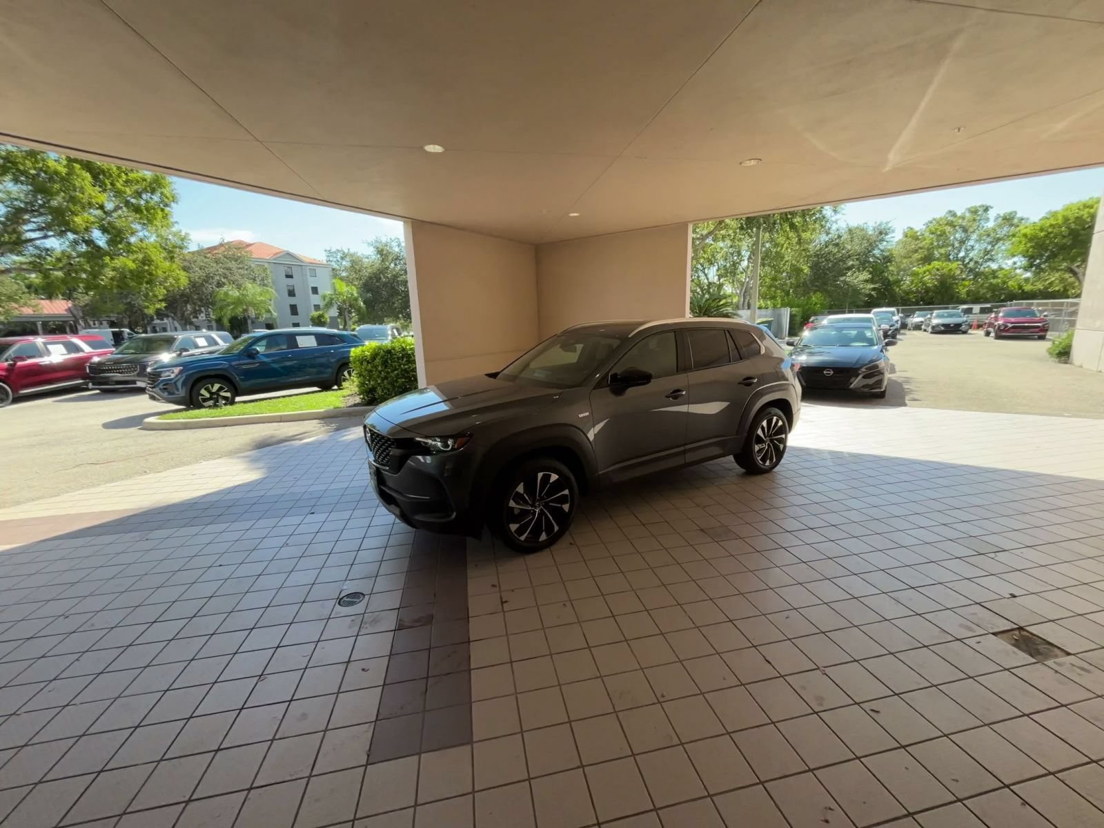 Used 2025 MAZDA CX-50 2.5 Hybrid w/ Premium Plus Pkg AWD/4WD image 7