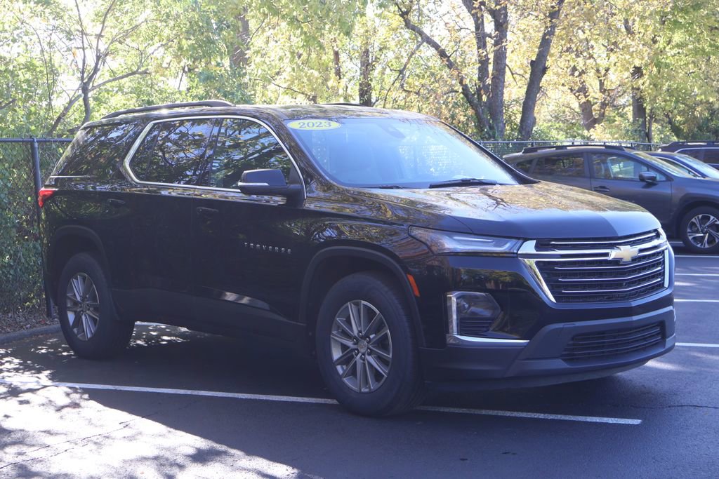 Certified 2023 Chevrolet Traverse LT image 12