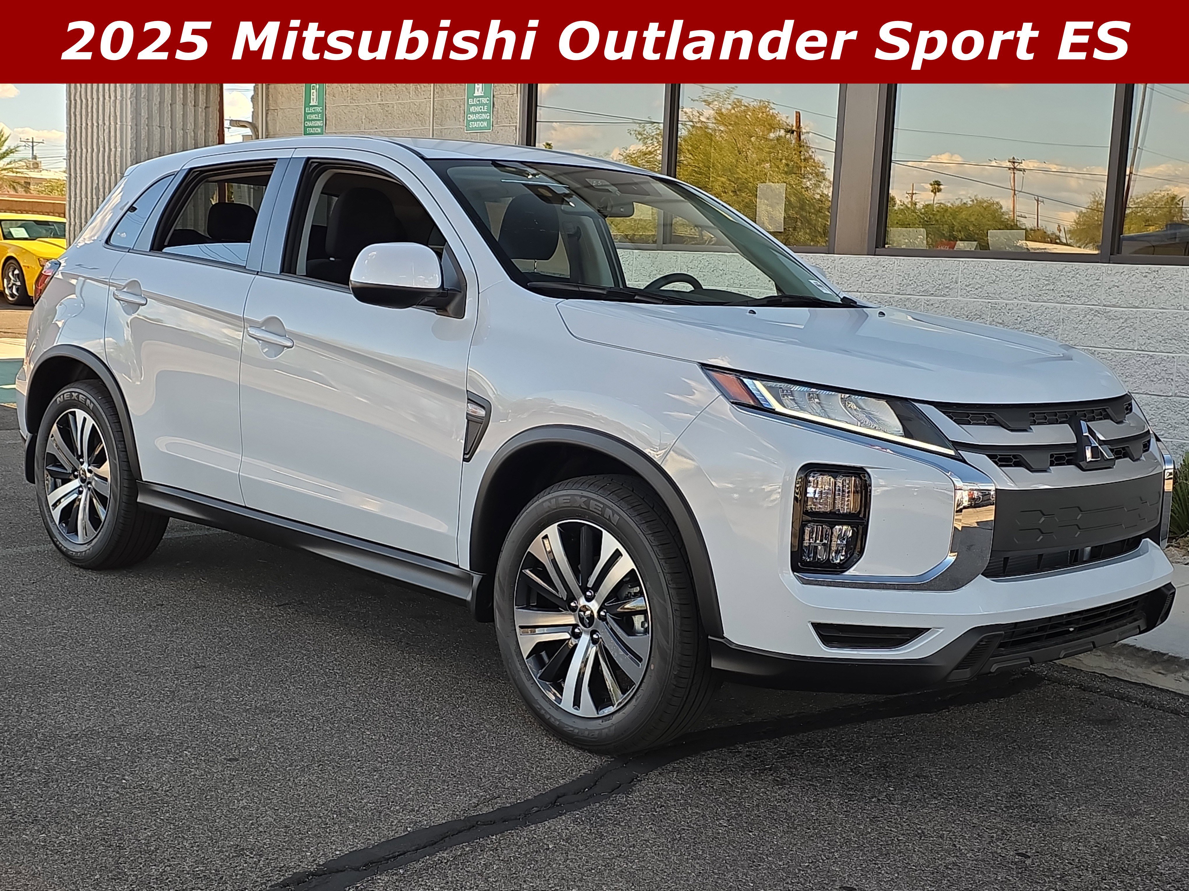 New 2025 Mitsubishi Outlander Sport ES video 1