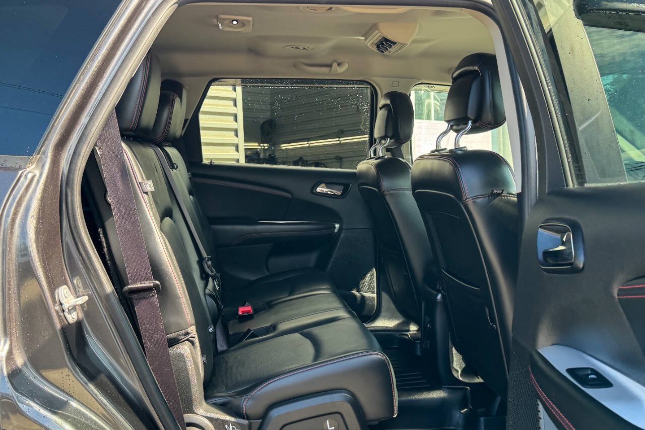 Used 2018 Dodge Journey GT w/ Driver Convenience Group AWD/4WD image 12