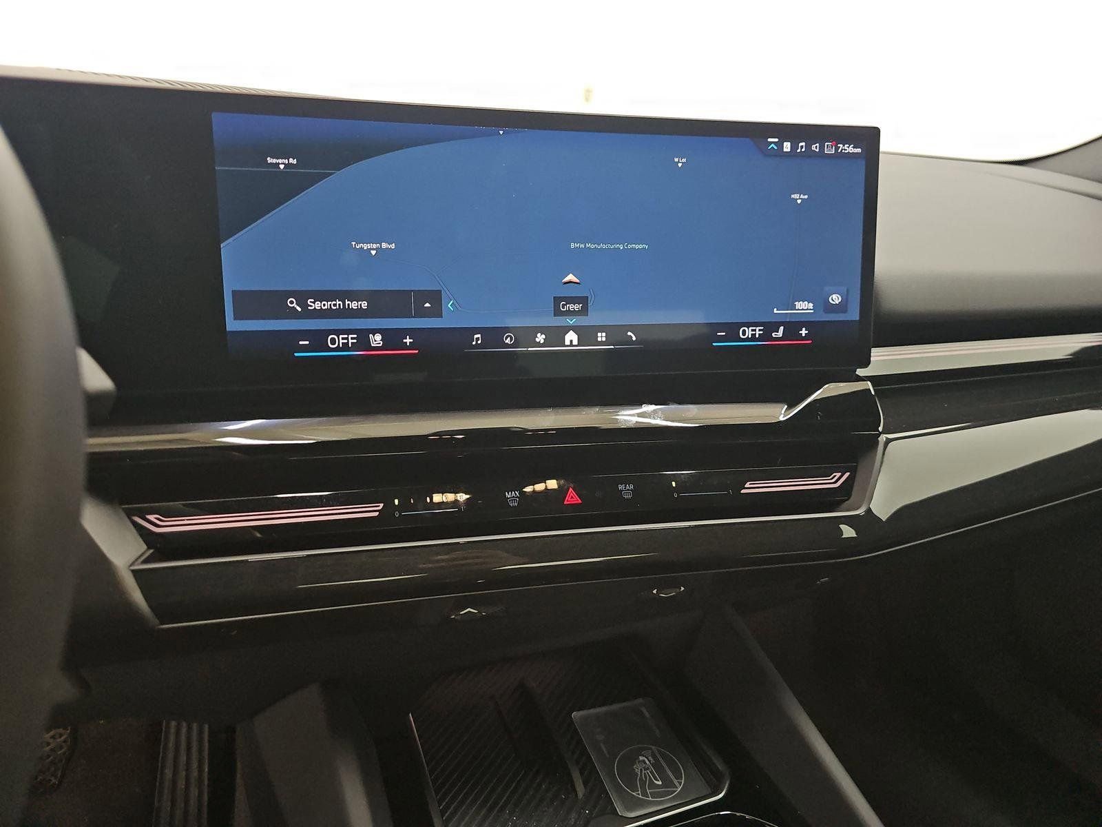 Certified 2025 BMW 530i image 11