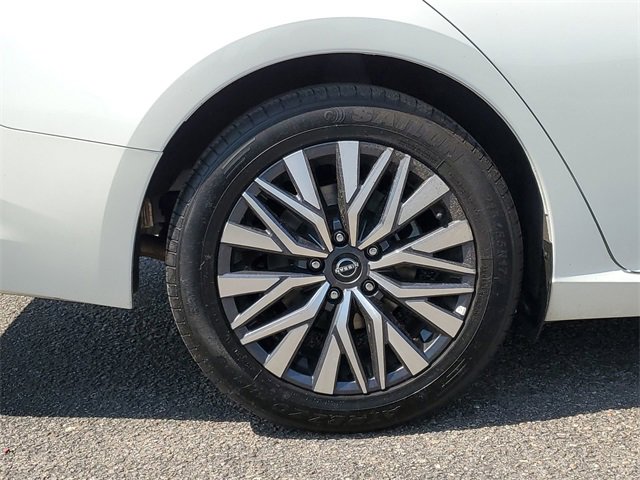 Used 2023 Nissan Altima 2.5 SV image 40