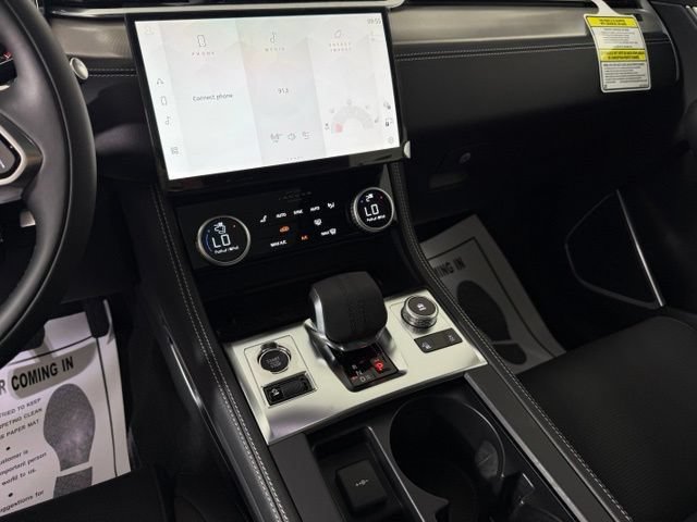 New 2026 Jaguar F-PACE R-Dynamic S AWD/4WD image 35