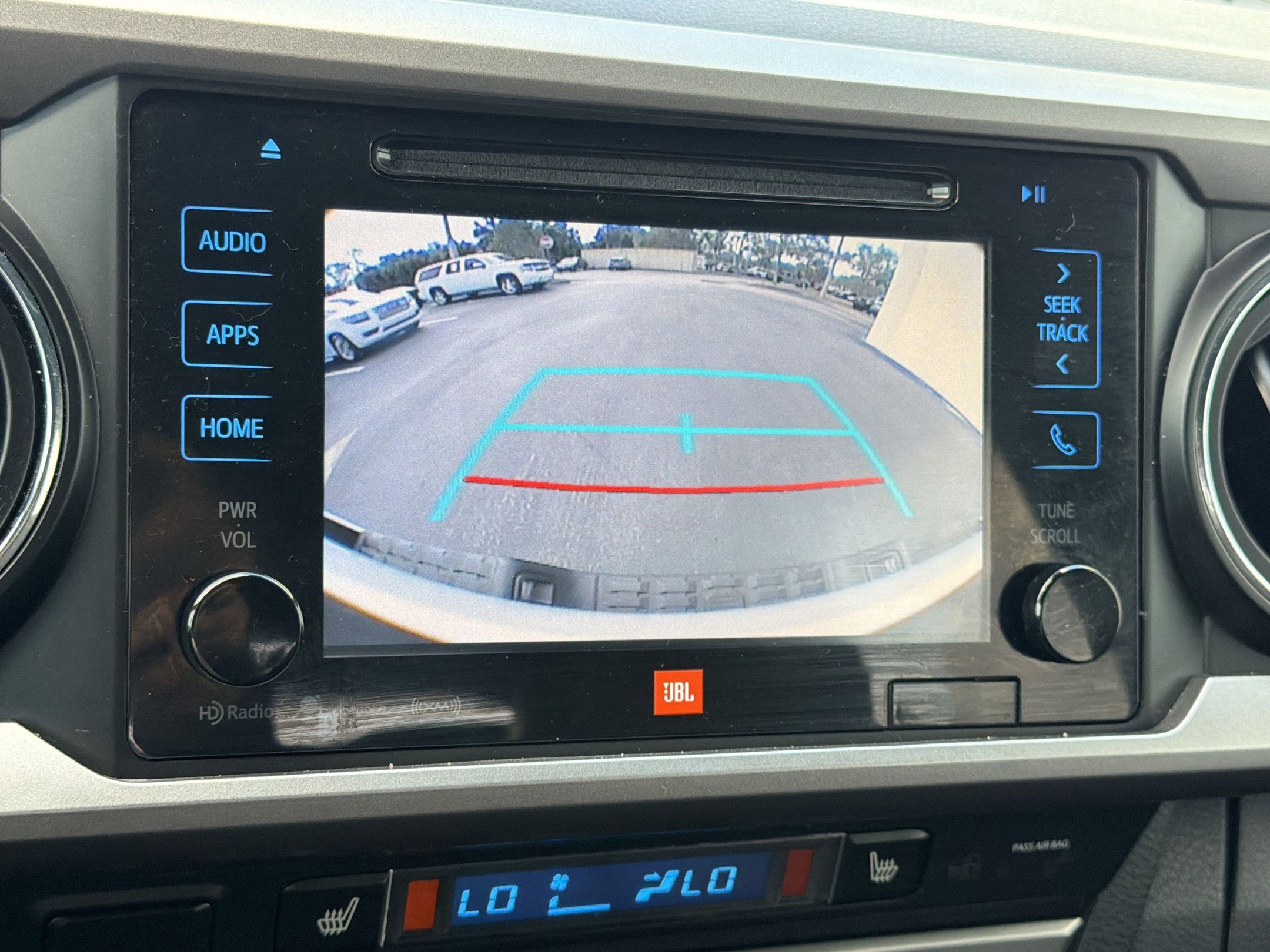 Used 2019 Toyota Tacoma Limited image 26