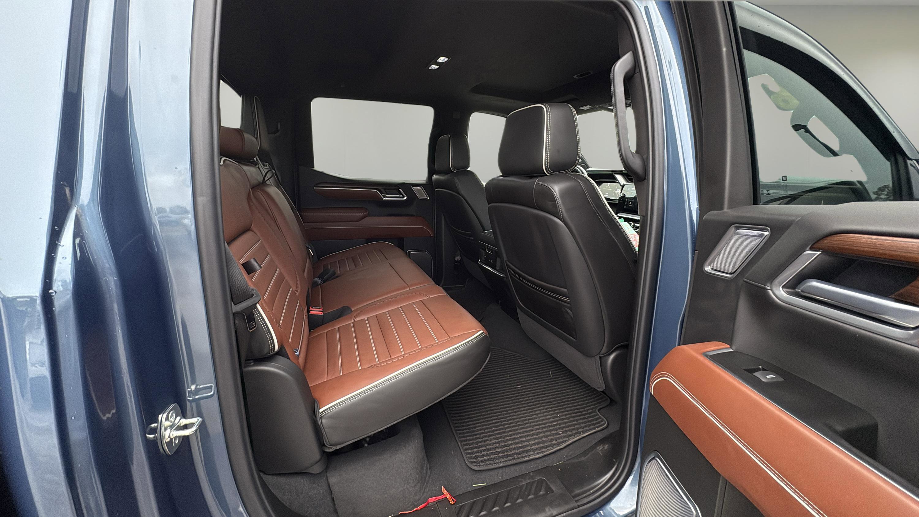 Used 2026 GMC Sierra 1500 Denali Ultimate image 14