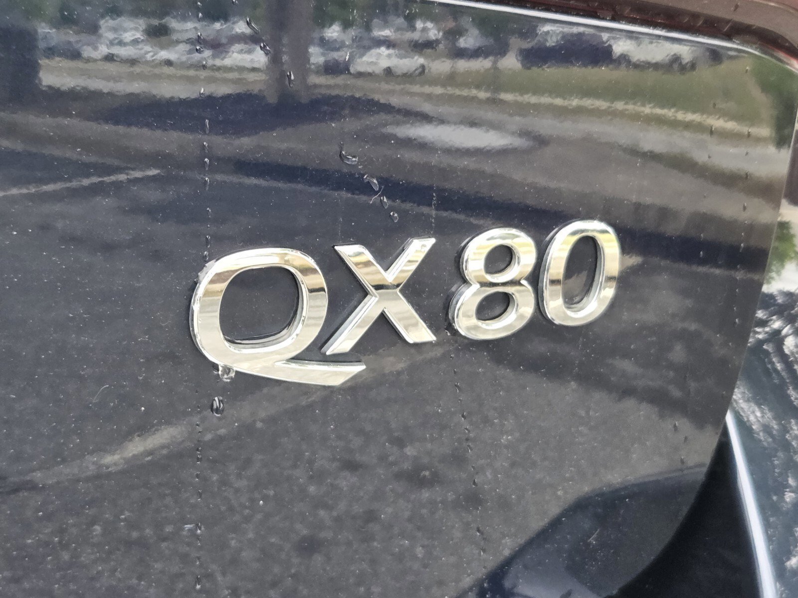 Used 2018 INFINITI QX80 4WD w/ Deluxe Technology Package image 37