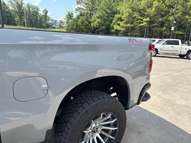 Used 2024 Chevrolet Silverado 1500 LT Trail Boss w/ Convenience Package II AWD/4WD image 14