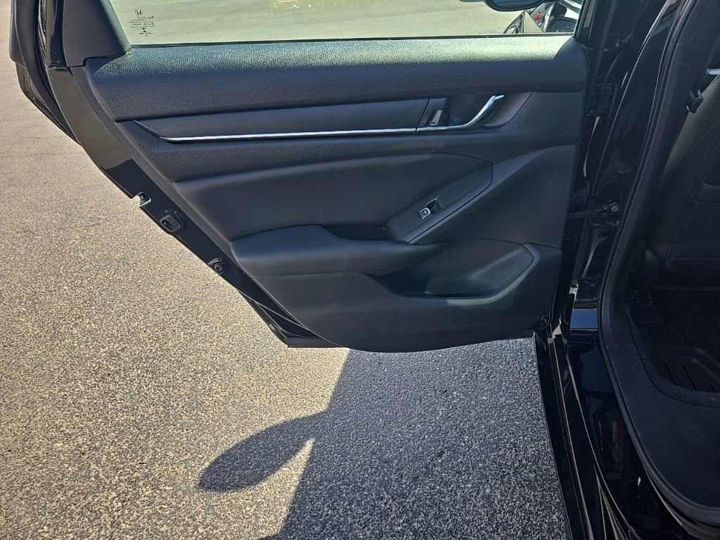 Used 2022 Honda Accord Sport image 24