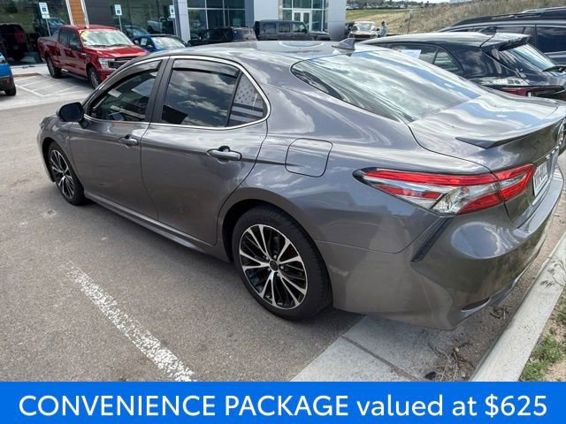 Used 2018 Toyota Camry SE w/ Audio Package FWD image 4