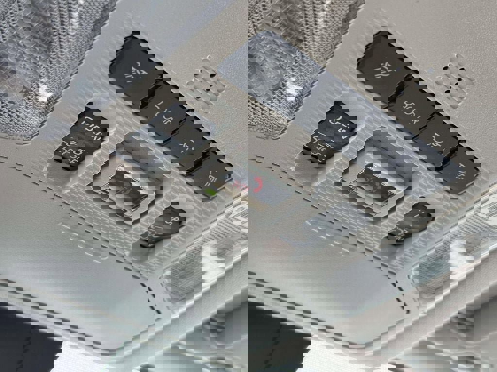 Used 2023 Toyota RAV4 XLE w/ Convenience Package image 12