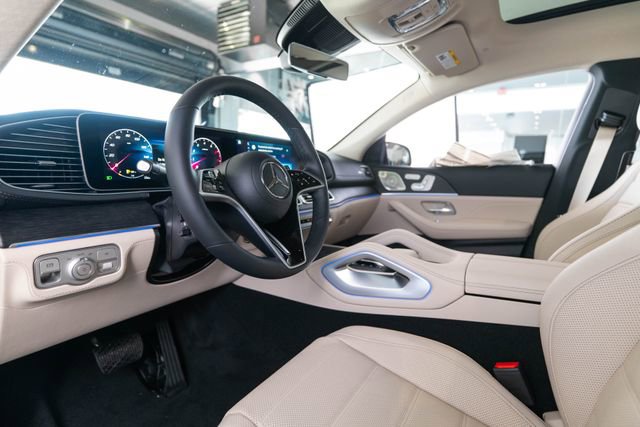 New 2026 Mercedes-Benz GLE 450 4MATIC Coupe image 4