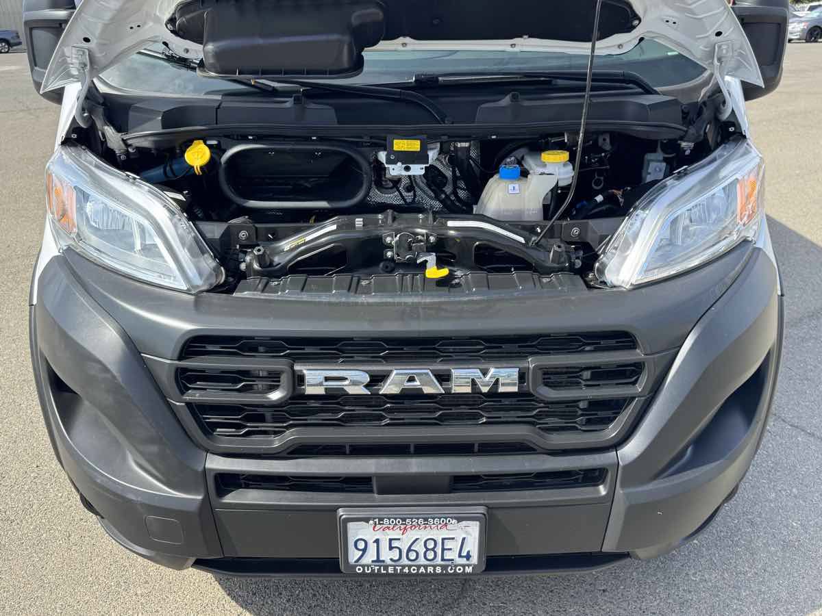 Used 2025 RAM ProMaster 2500 FWD image 40