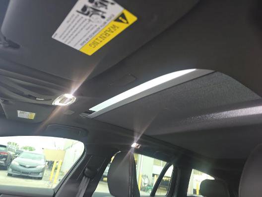 Used 2021 Volvo V60 T6 R-Design w/ Advanced Package FWD image 8