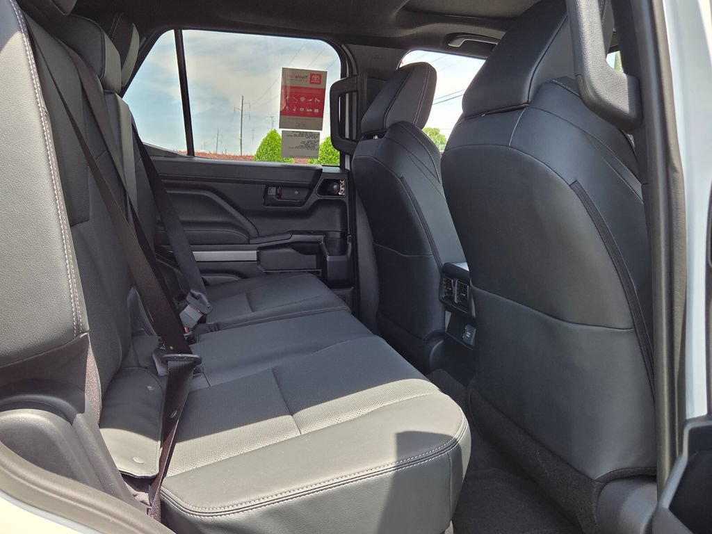 New 2026 Toyota 4Runner TRD Off-Road Premium AWD/4WD image 16