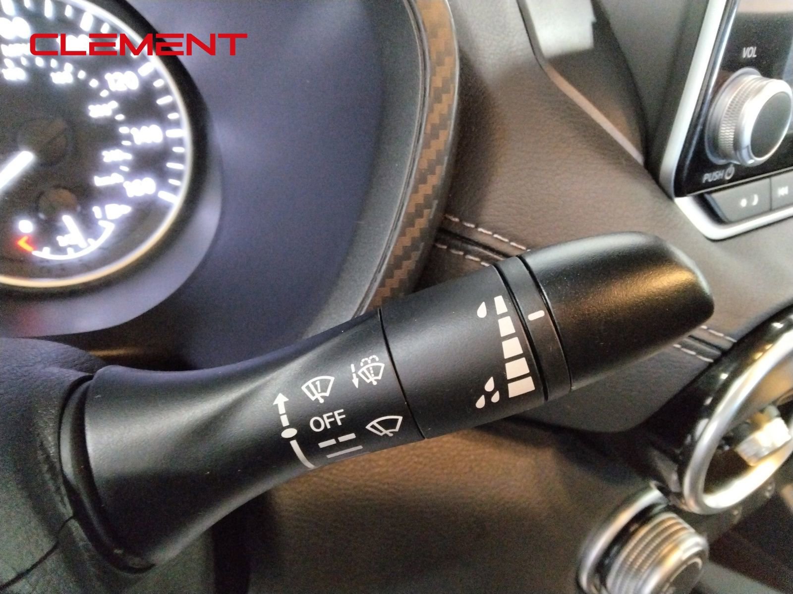 Used 2022 Nissan Sentra SV FWD image 17