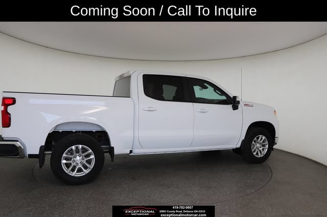 Used 2024 Chevrolet Silverado 1500 LT w/ Z71 Off-Road Package AWD/4WD image 21