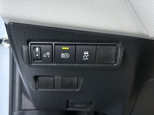 Used 2026 Toyota Corolla Cross L FWD image 20