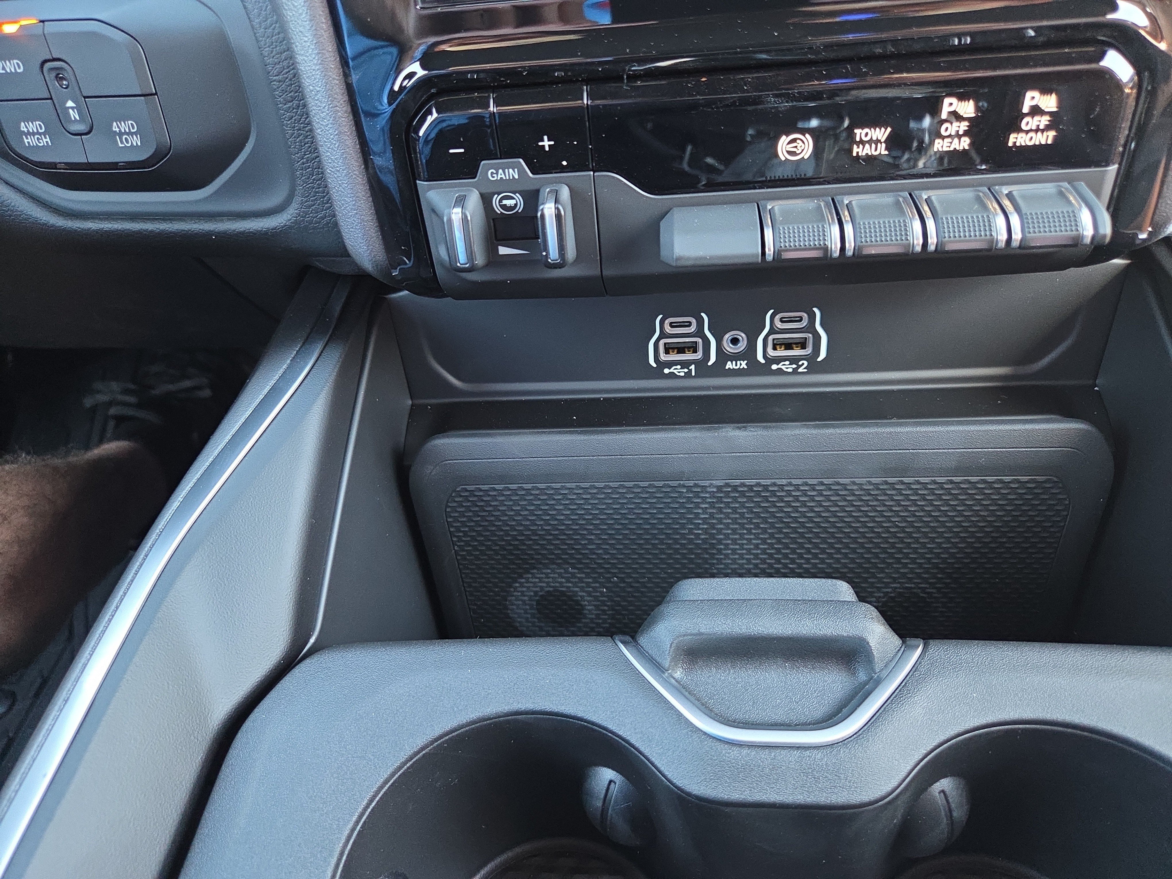New 2027 RAM 2500 Big Horn AWD/4WD image 12
