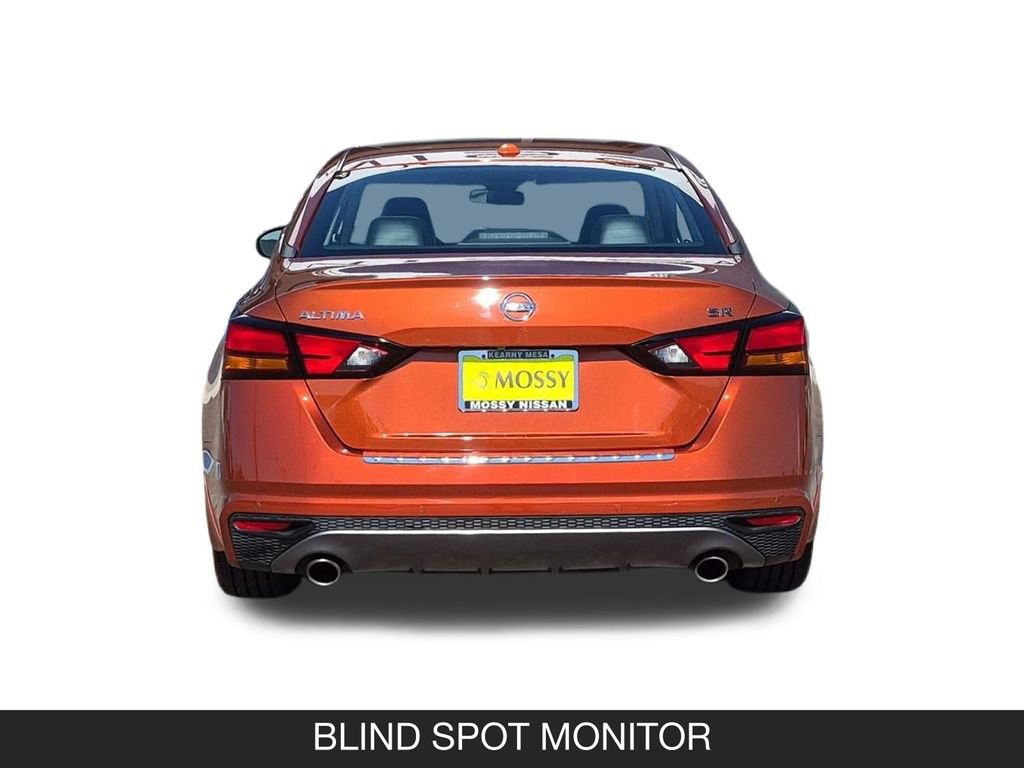 Used 2020 Nissan Altima 2.5 SR w/ Premium Package FWD image 11