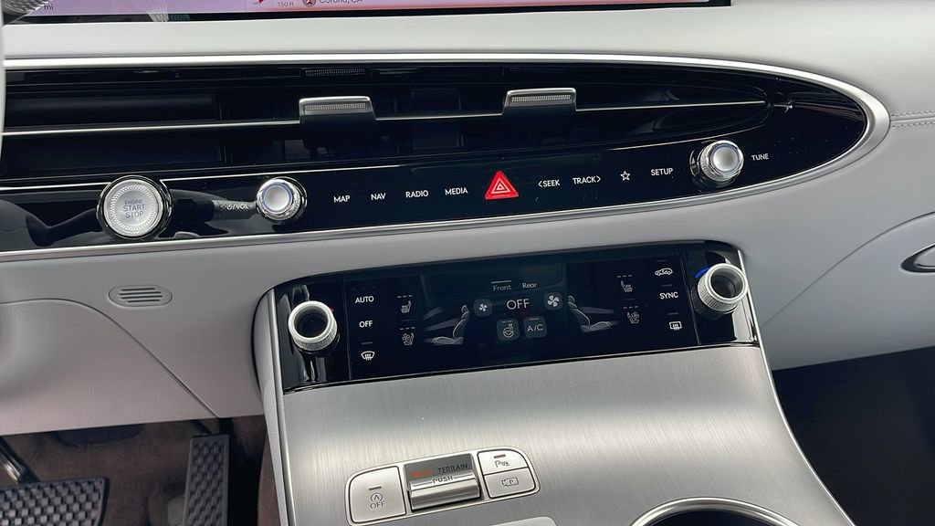 New 2026 Genesis GV70 2.5T Advanced image 22