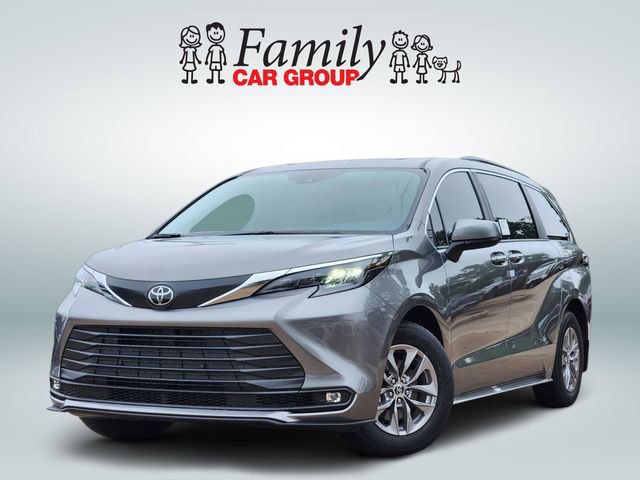 New 2026 Toyota Sienna XLE FWD image 1
