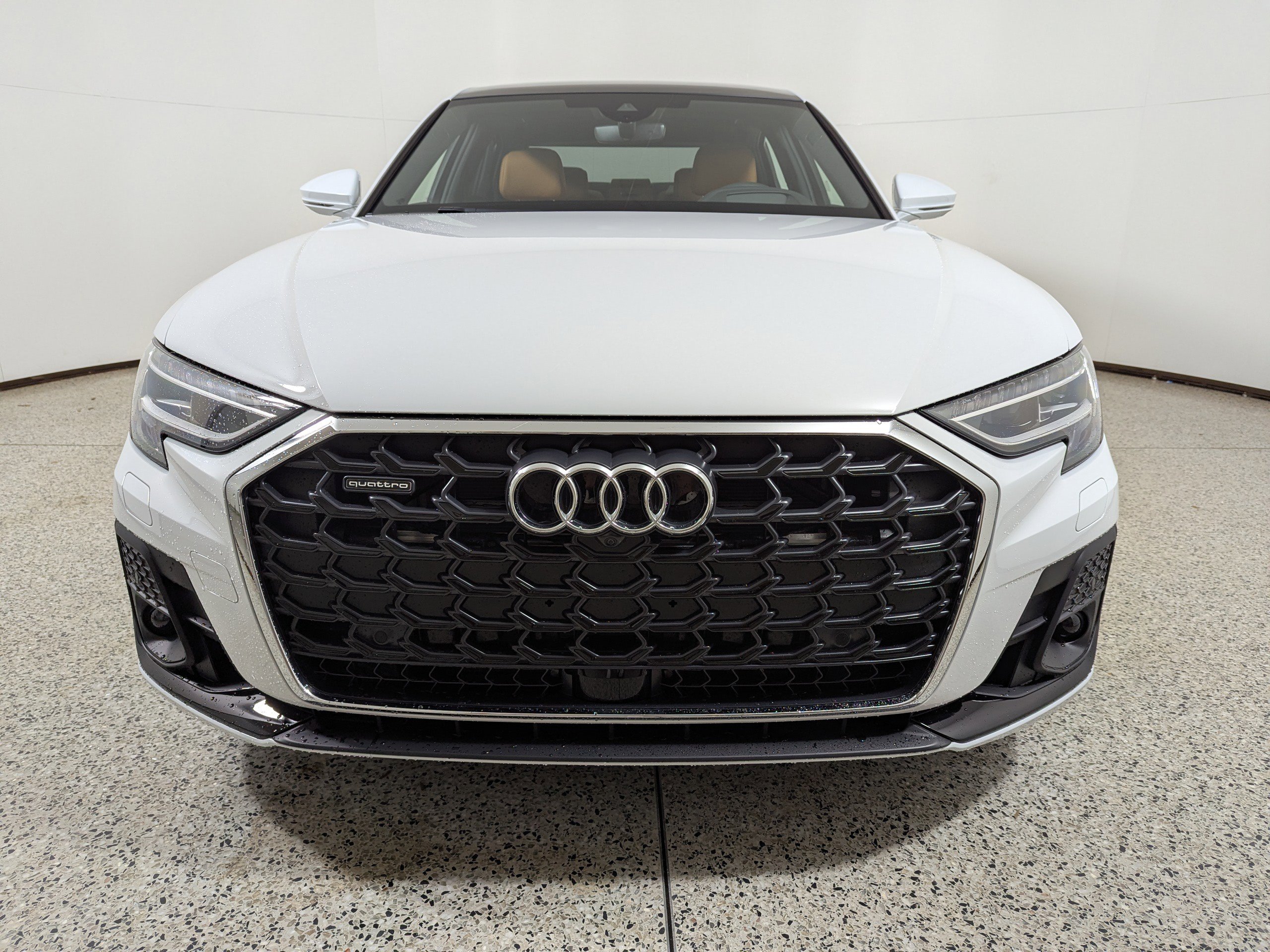 New 2026 Audi A8 L 3.0T image 2