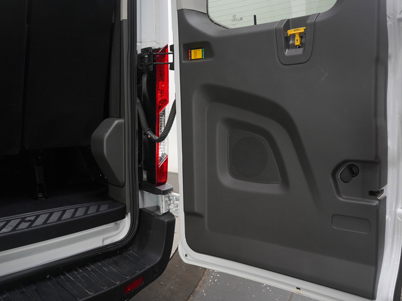 Used 2024 Ford Transit 350 XLT image 16