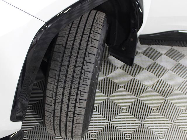 Used 2020 Toyota RAV4 XSE w/ XSE Grade Weather Package AWD/4WD image 18