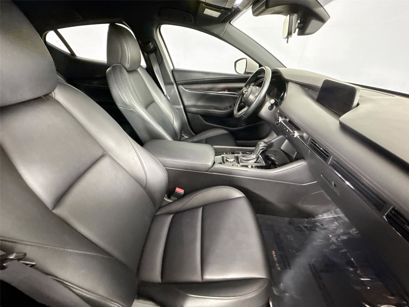 Used 2019 MAZDA MAZDA3 Hatchback image 39