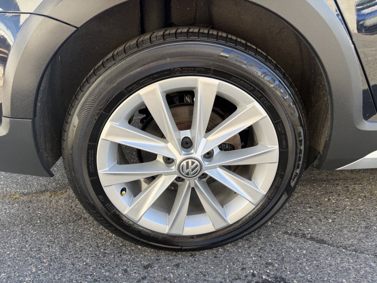 Used 2018 Volkswagen Golf Alltrack SE AWD/4WD image 13