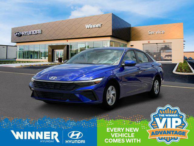 New 2025 Hyundai Elantra SE