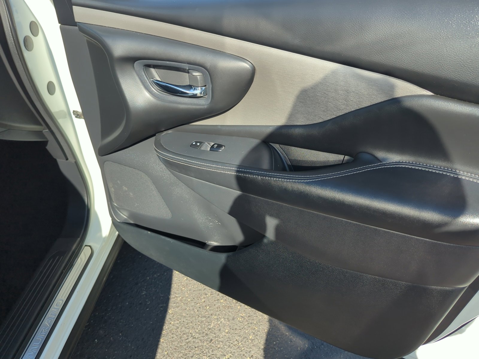 Used 2020 Nissan Murano SV w/ Premium Package image 16